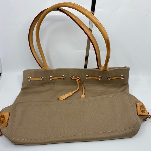 Dooney & Bourke XL Size Tan Nylon Shoulder Bag - Picture 4 of 11